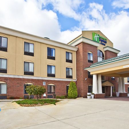 Holiday Inn Express Hotel & Suites Goshen By Ihg Extérieur photo