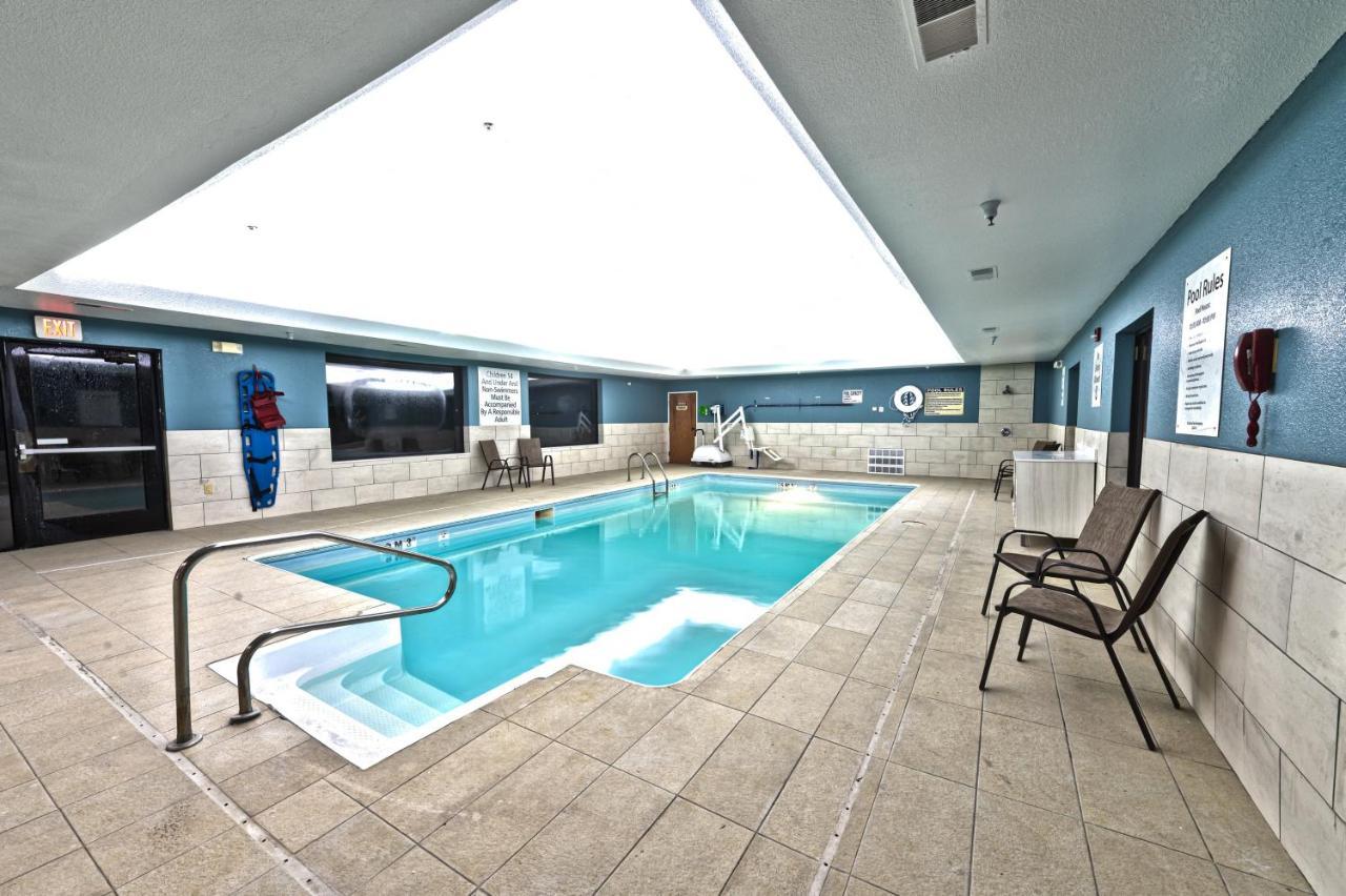 Holiday Inn Express Hotel & Suites Goshen By Ihg Extérieur photo