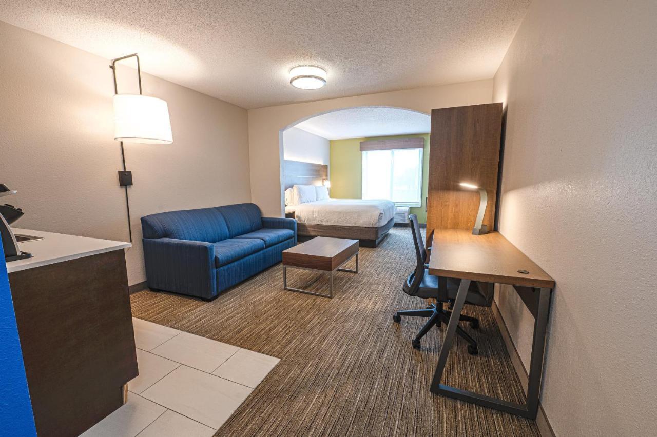 Holiday Inn Express Hotel & Suites Goshen By Ihg Extérieur photo
