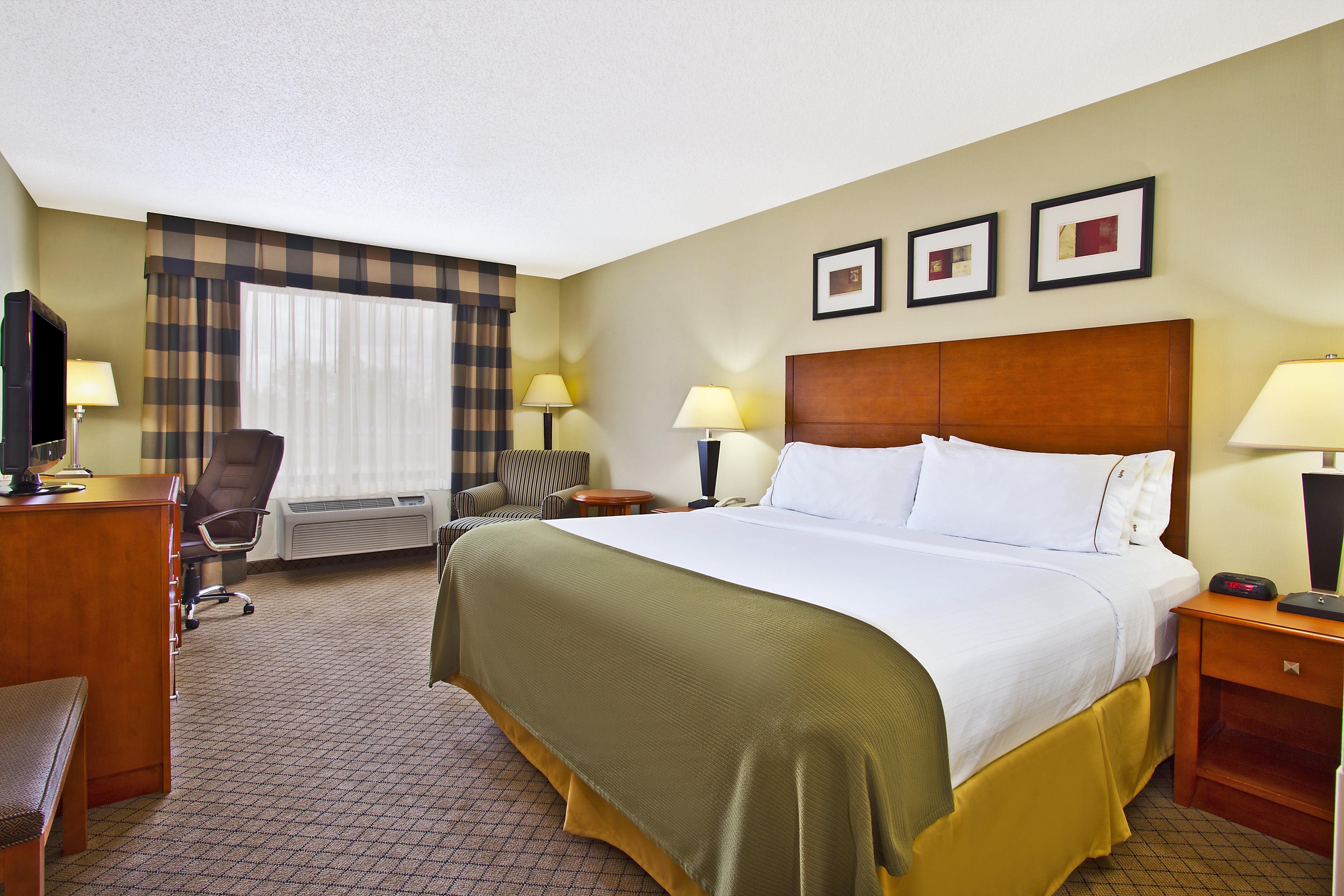 Holiday Inn Express Hotel & Suites Goshen By Ihg Extérieur photo