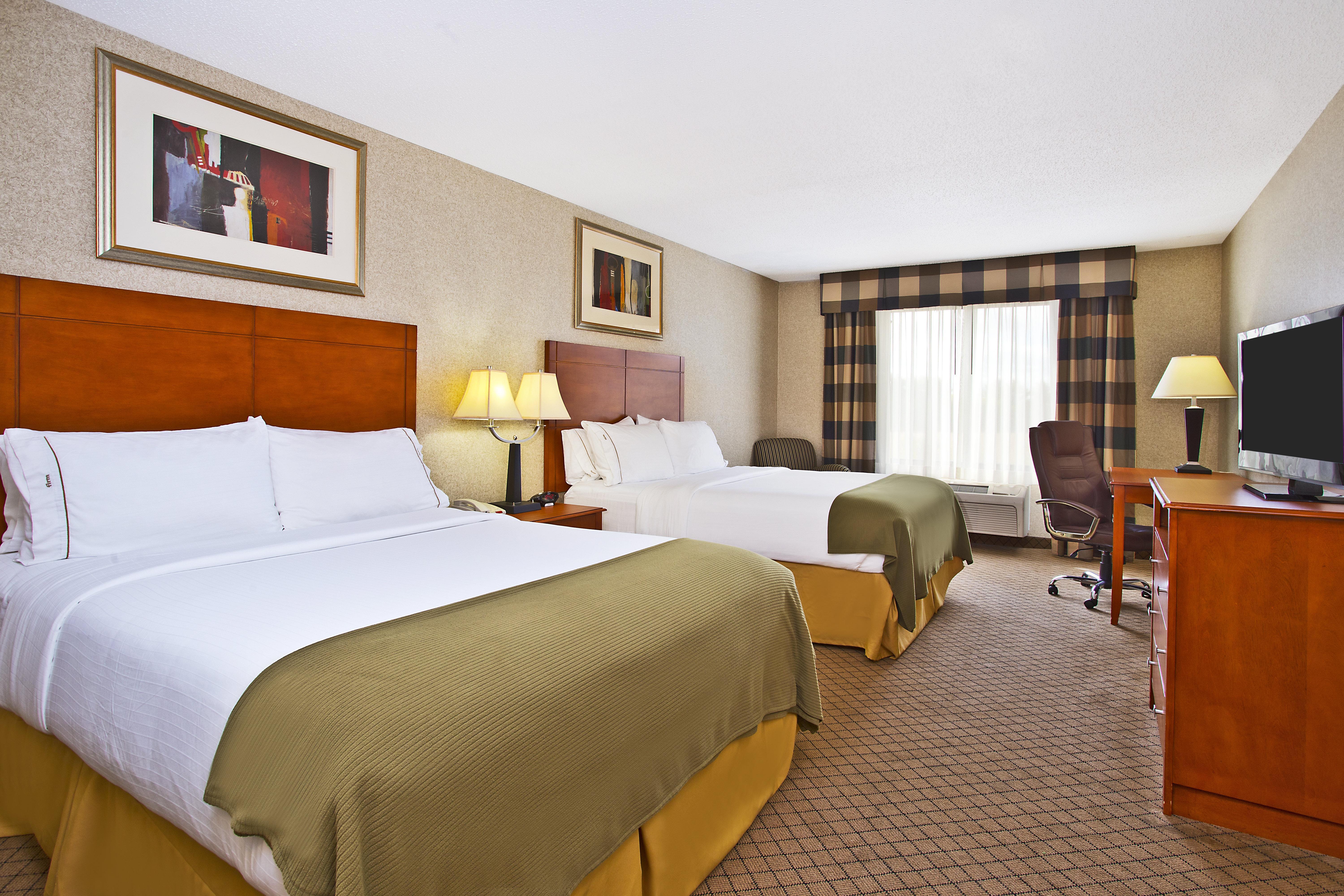 Holiday Inn Express Hotel & Suites Goshen By Ihg Extérieur photo