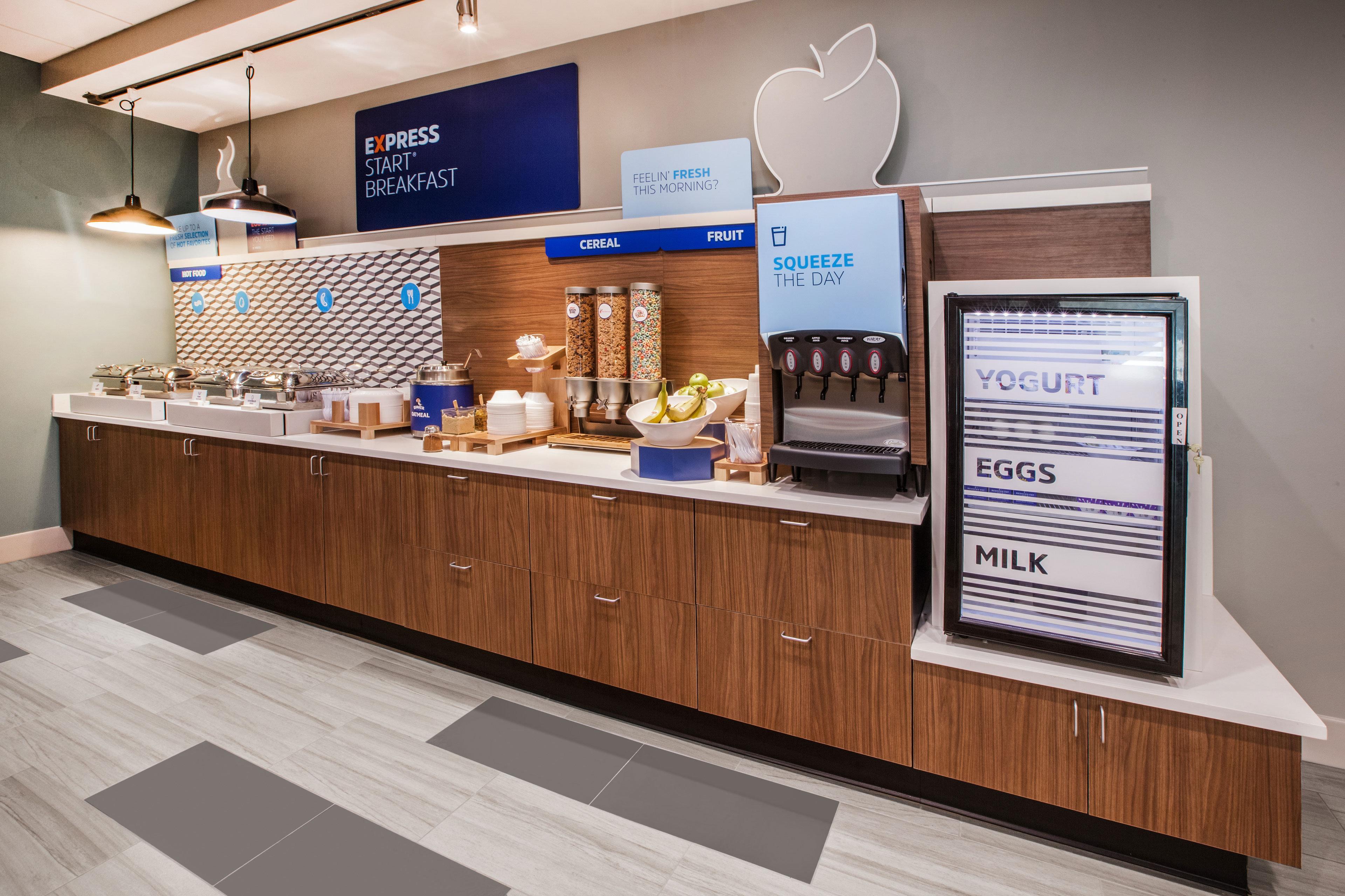 Holiday Inn Express Hotel & Suites Goshen By Ihg Extérieur photo